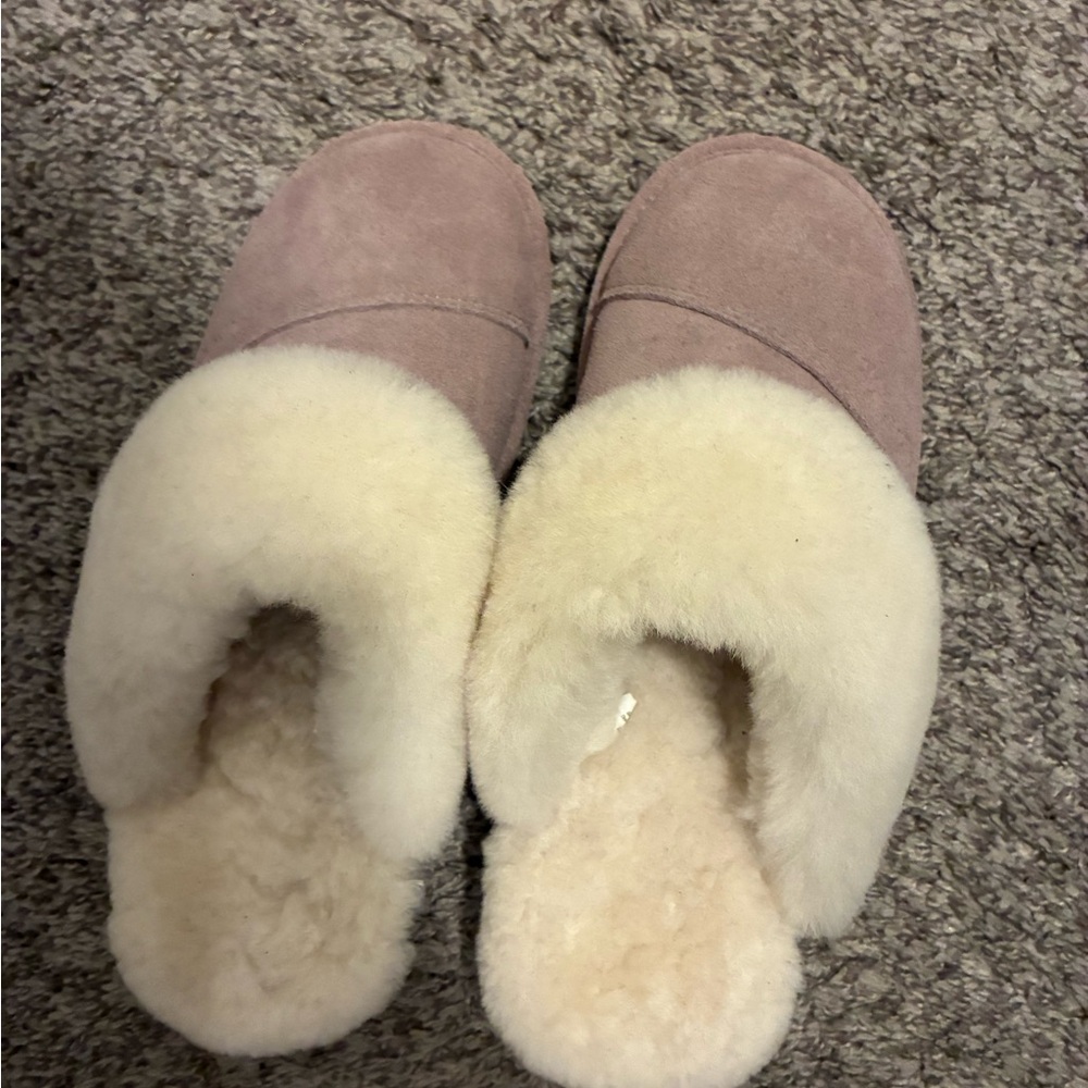 Shearling Suede slippers size 10